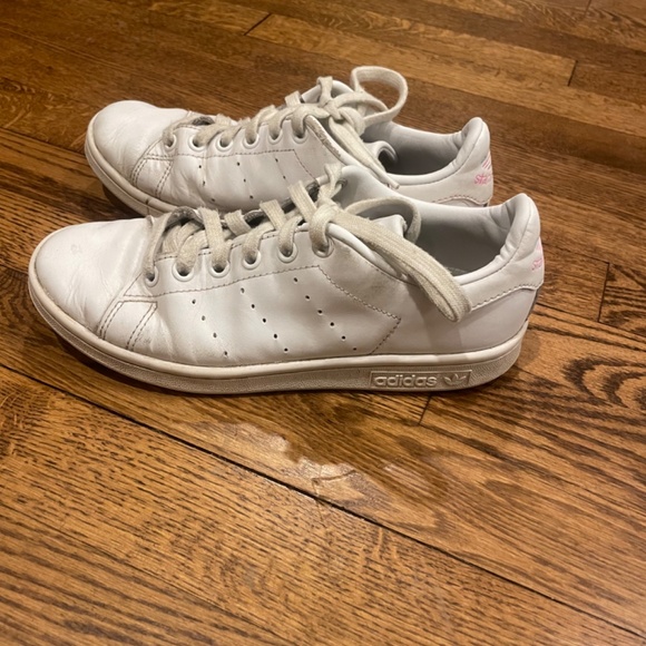 Womens Size 6 Stan Smith Adidas - Picture 2 of 3
